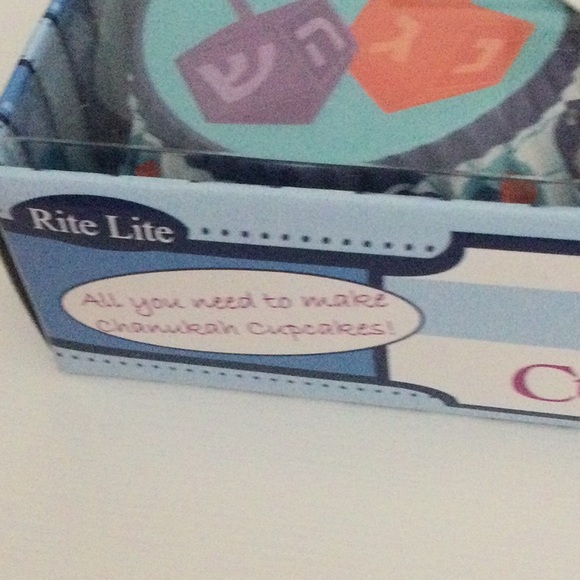Hanukkah Chanukah Cupcake Decoration Accessories - Picture 3 of 7